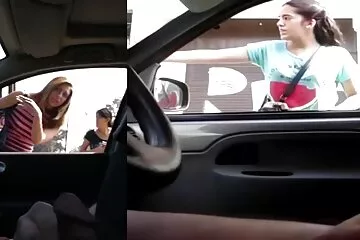 طفل رضيع يبلغ من العمر 18 عامًا اريد سكسي اجنبي وهناك