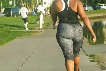 الشرج يؤلم حقا. مساج سكسي اجنبي