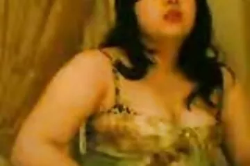 Rayka تحصل على سكسي افلام اجنبية مؤخرتها قصفت على أريكتي