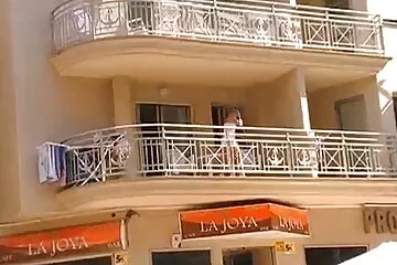 حساس هواة الرقيق الحمار سكسي افلام اجنبية مترجمة ، توالت اللسان في أنبوب وقاد.